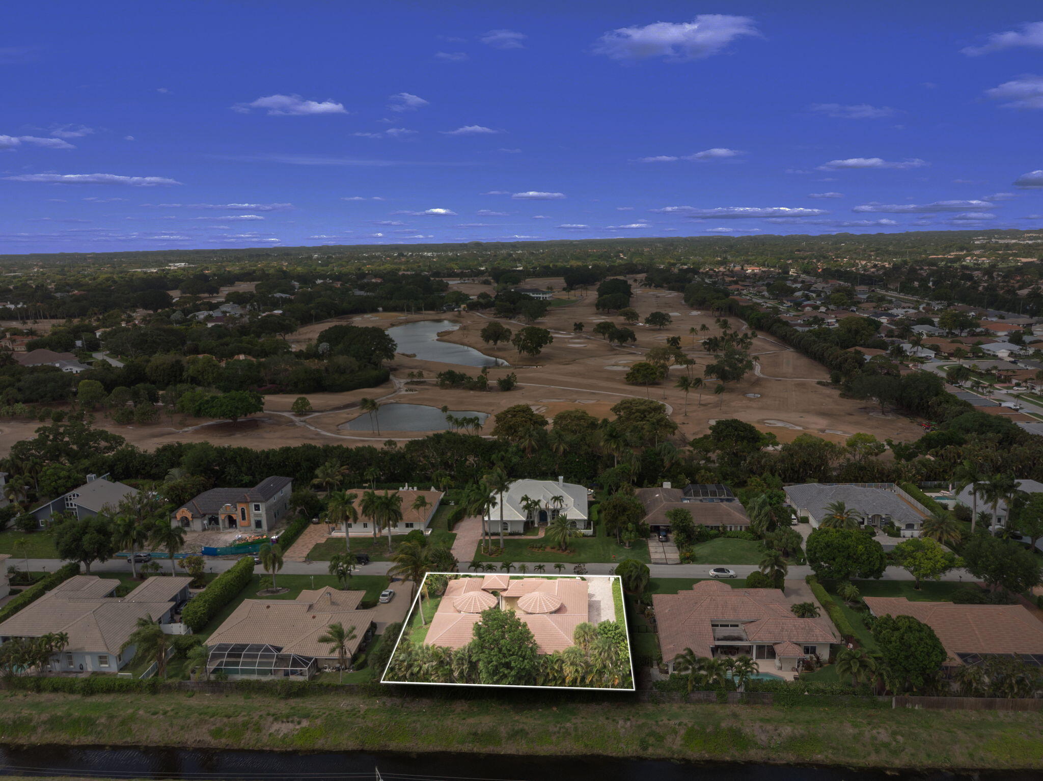 4190 Gleneagles Drive
