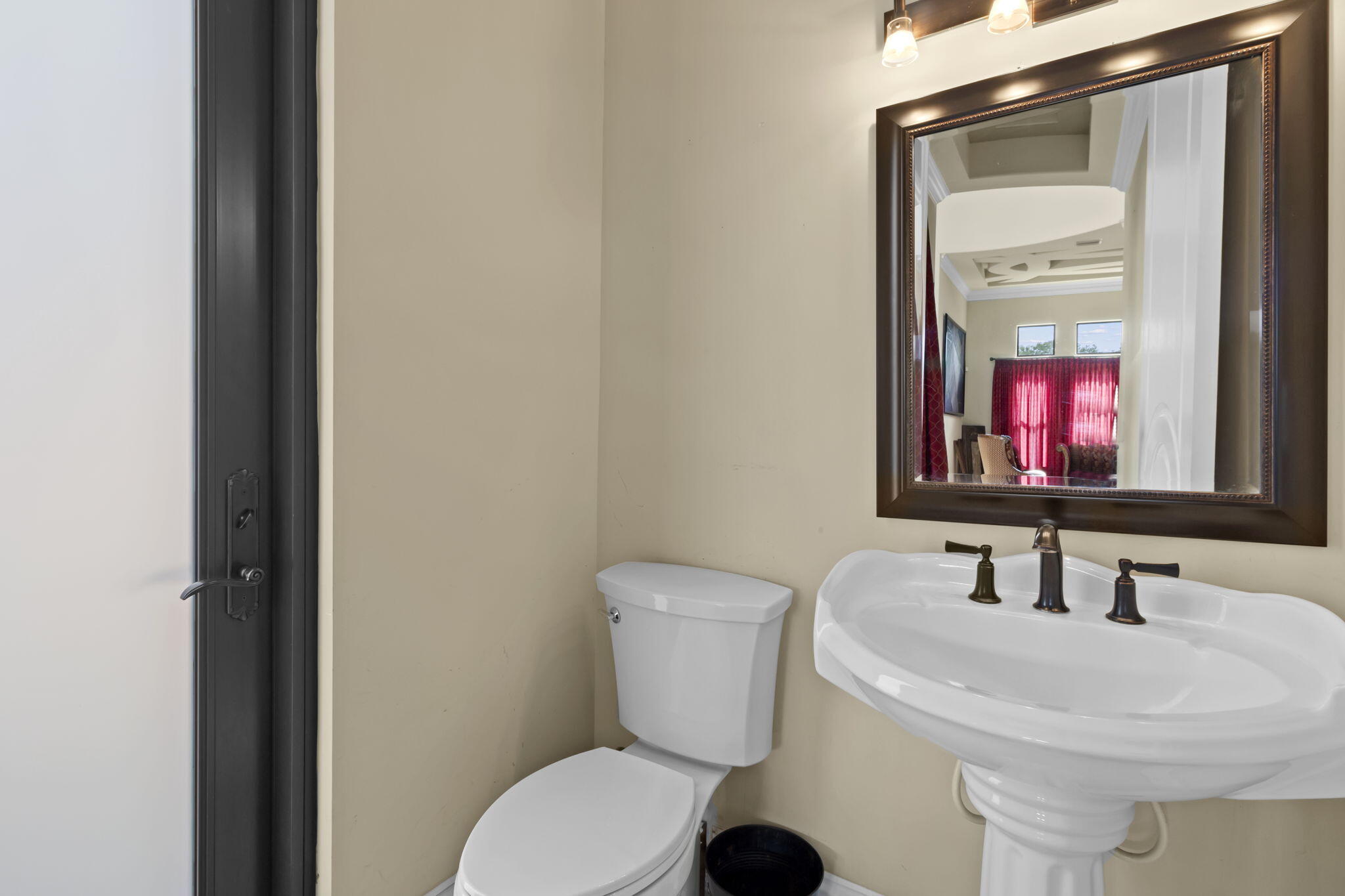 4190 Gleneagles Drive