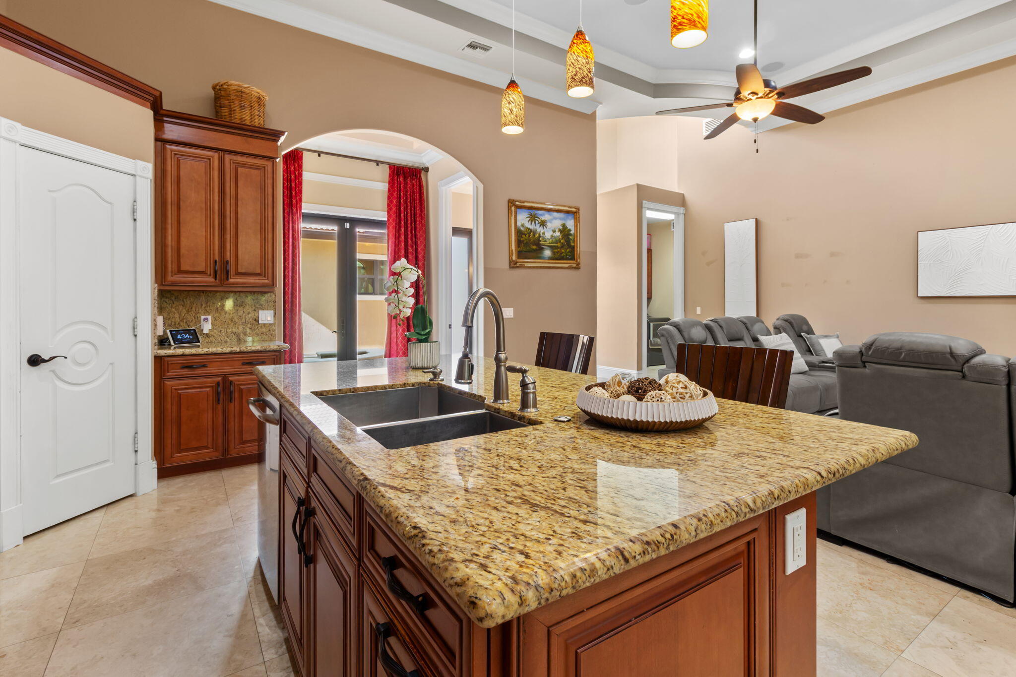 4190 Gleneagles Drive