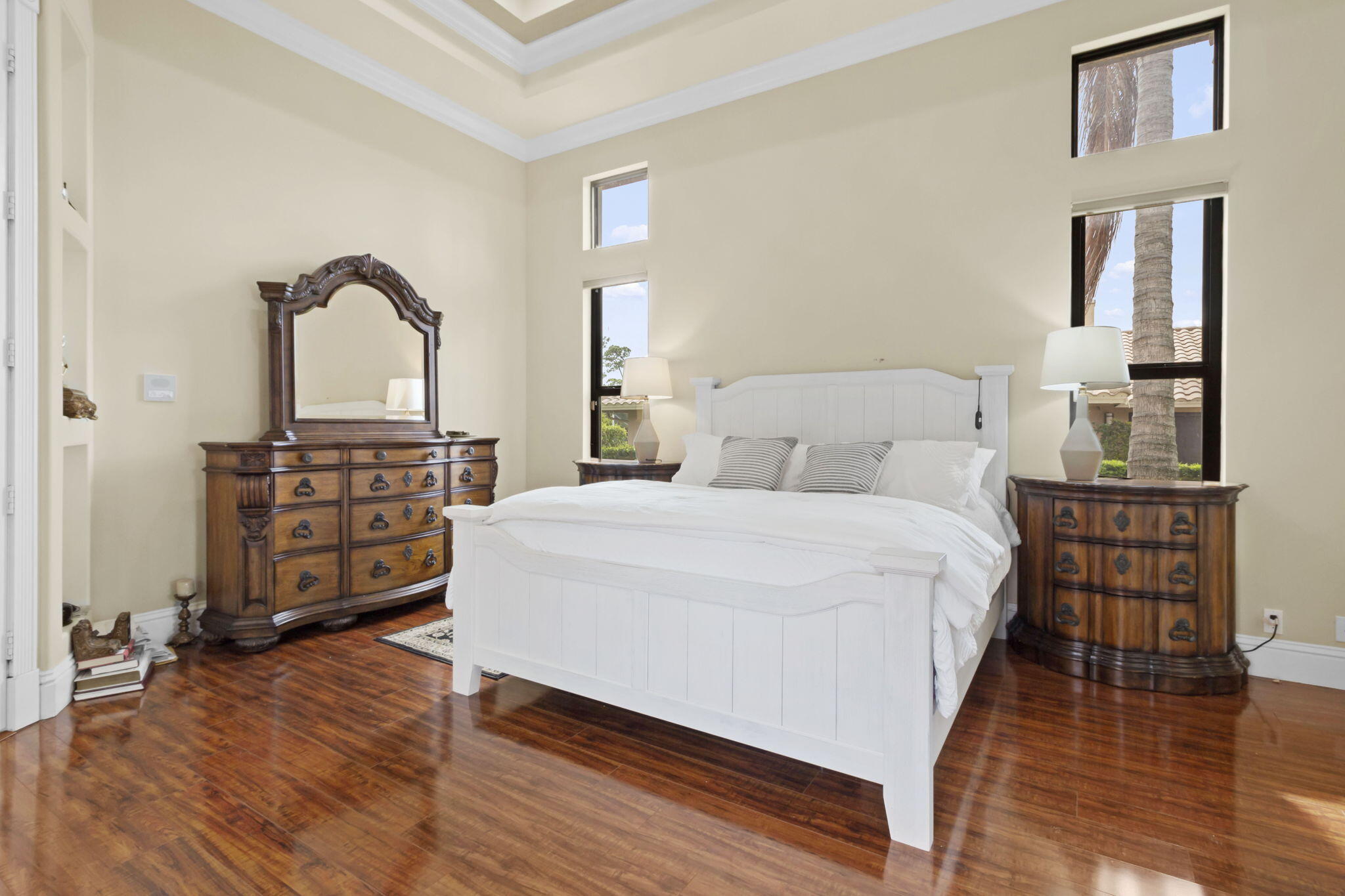 4190 Gleneagles Drive