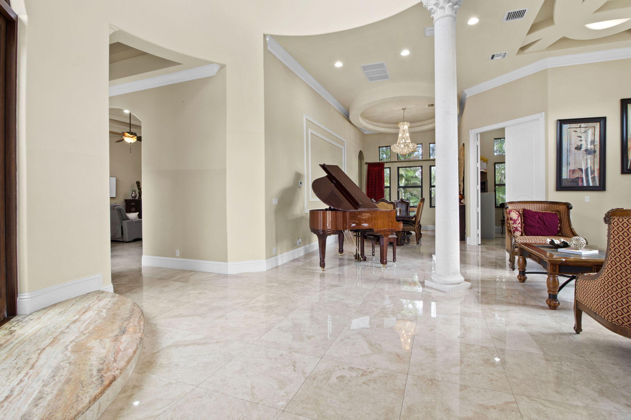 4190 Gleneagles Drive