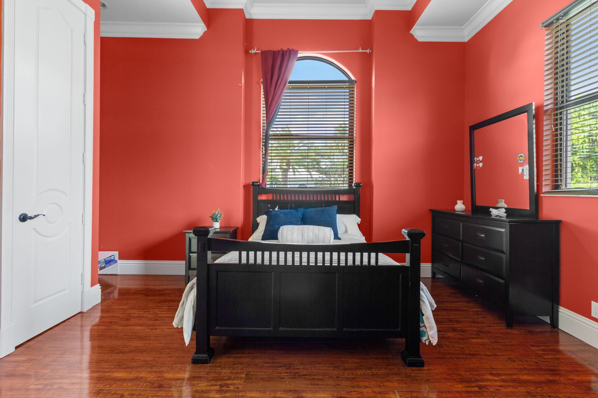 4190 Gleneagles Drive