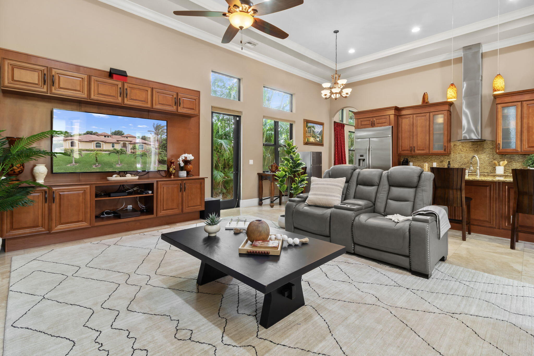 4190 Gleneagles Drive