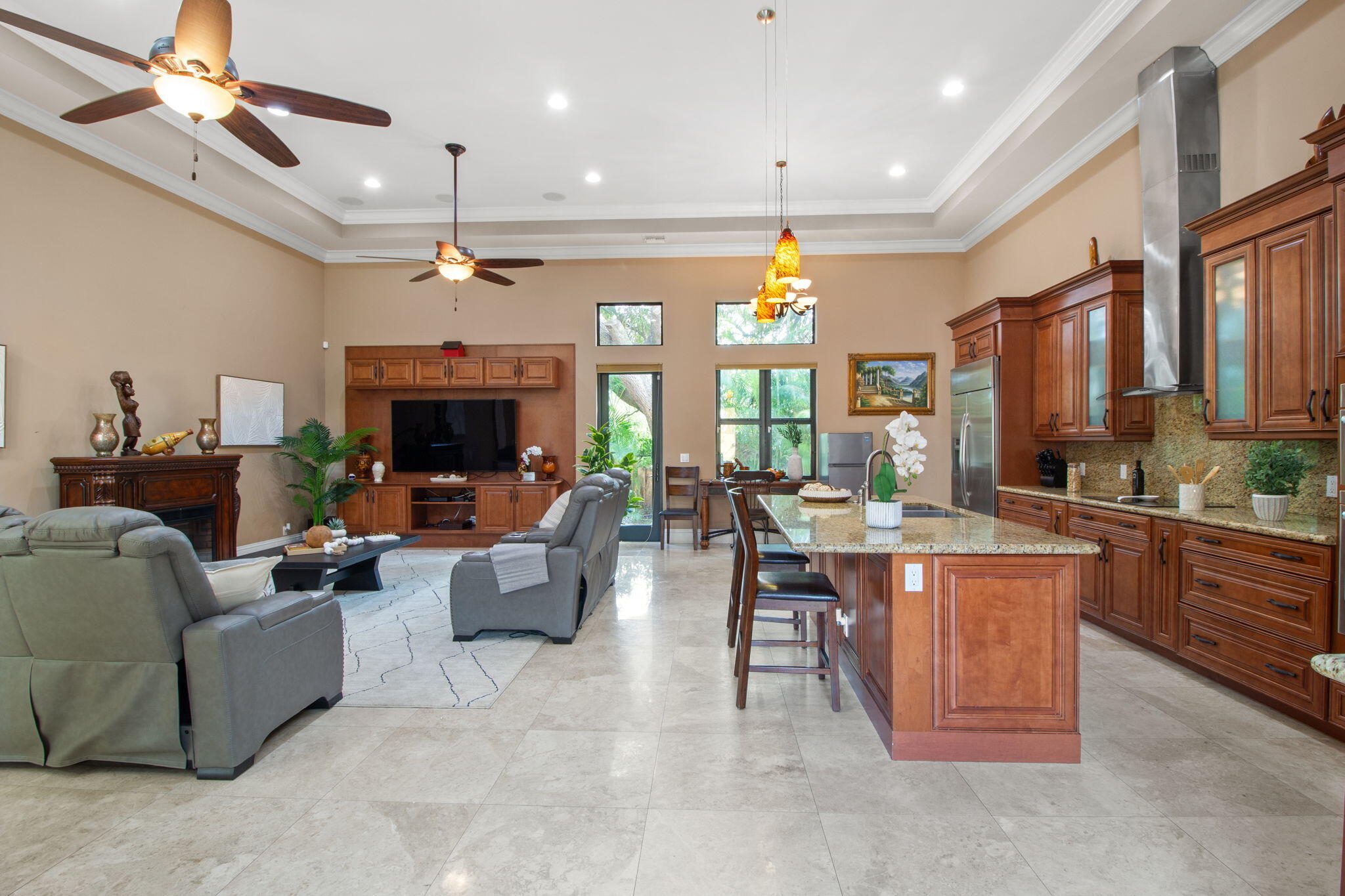 4190 Gleneagles Drive