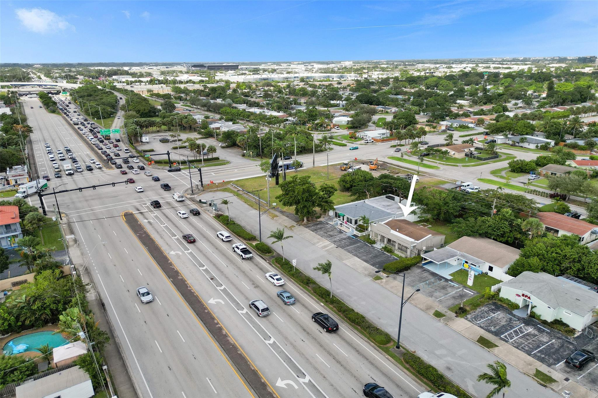 51 E Commercial Blvd