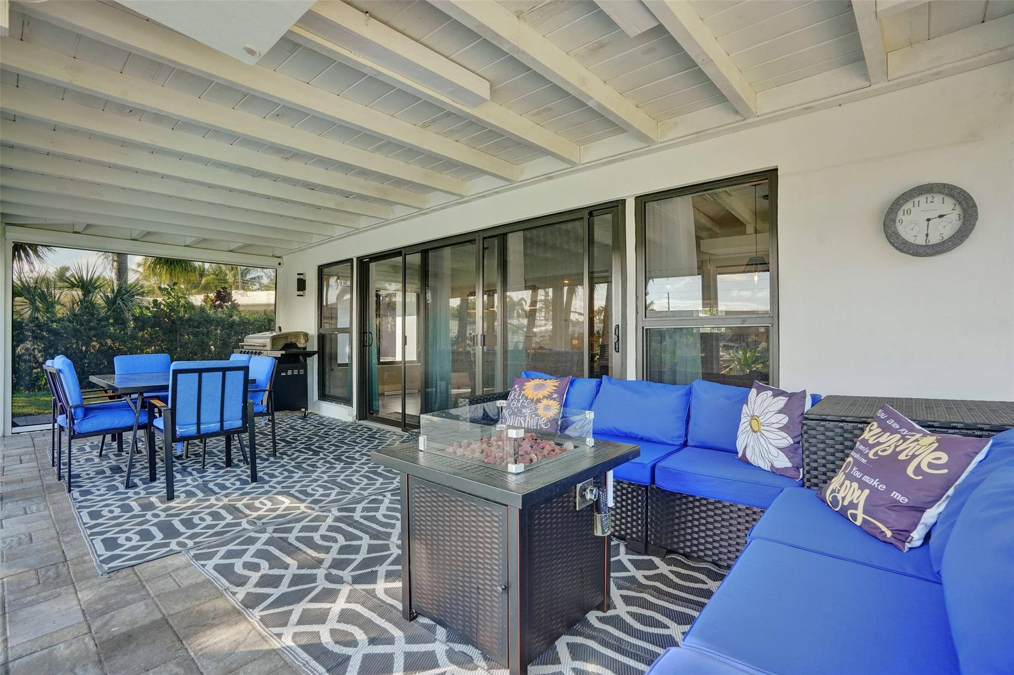 310 SE 13th Ct