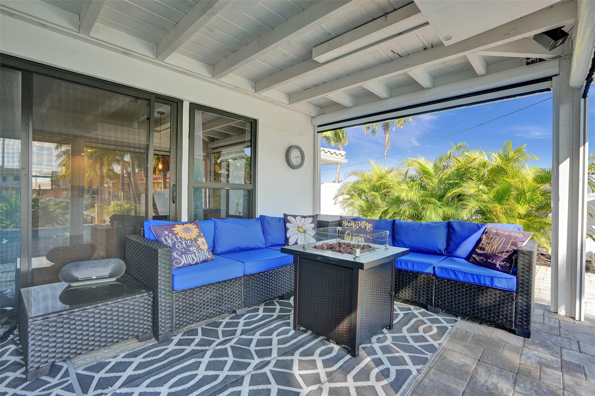 310 SE 13th Ct