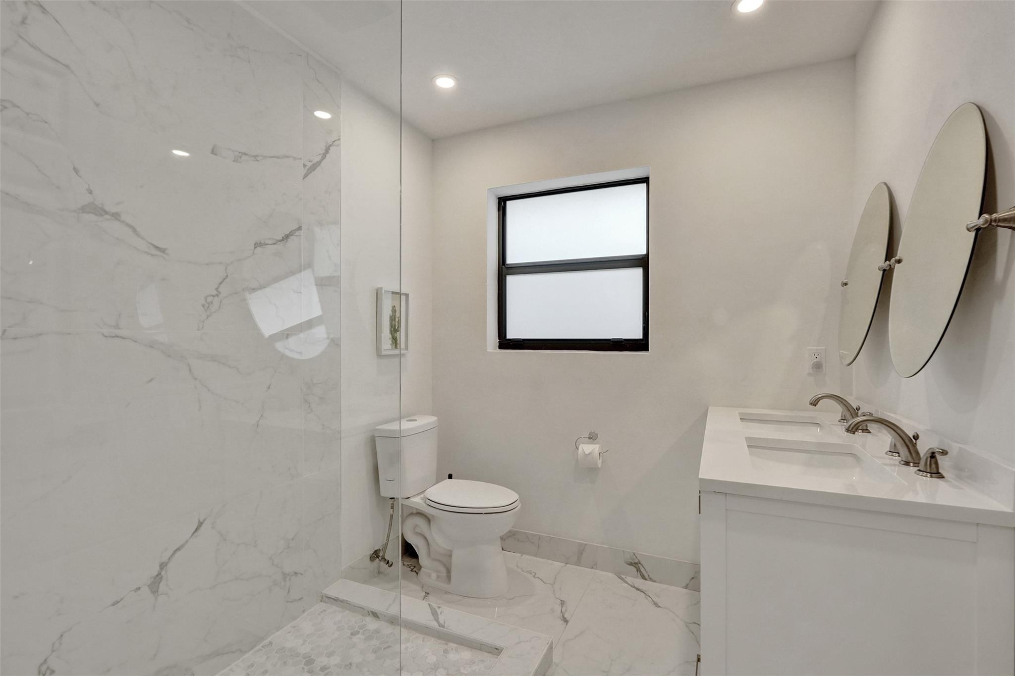 310 SE 13th Ct