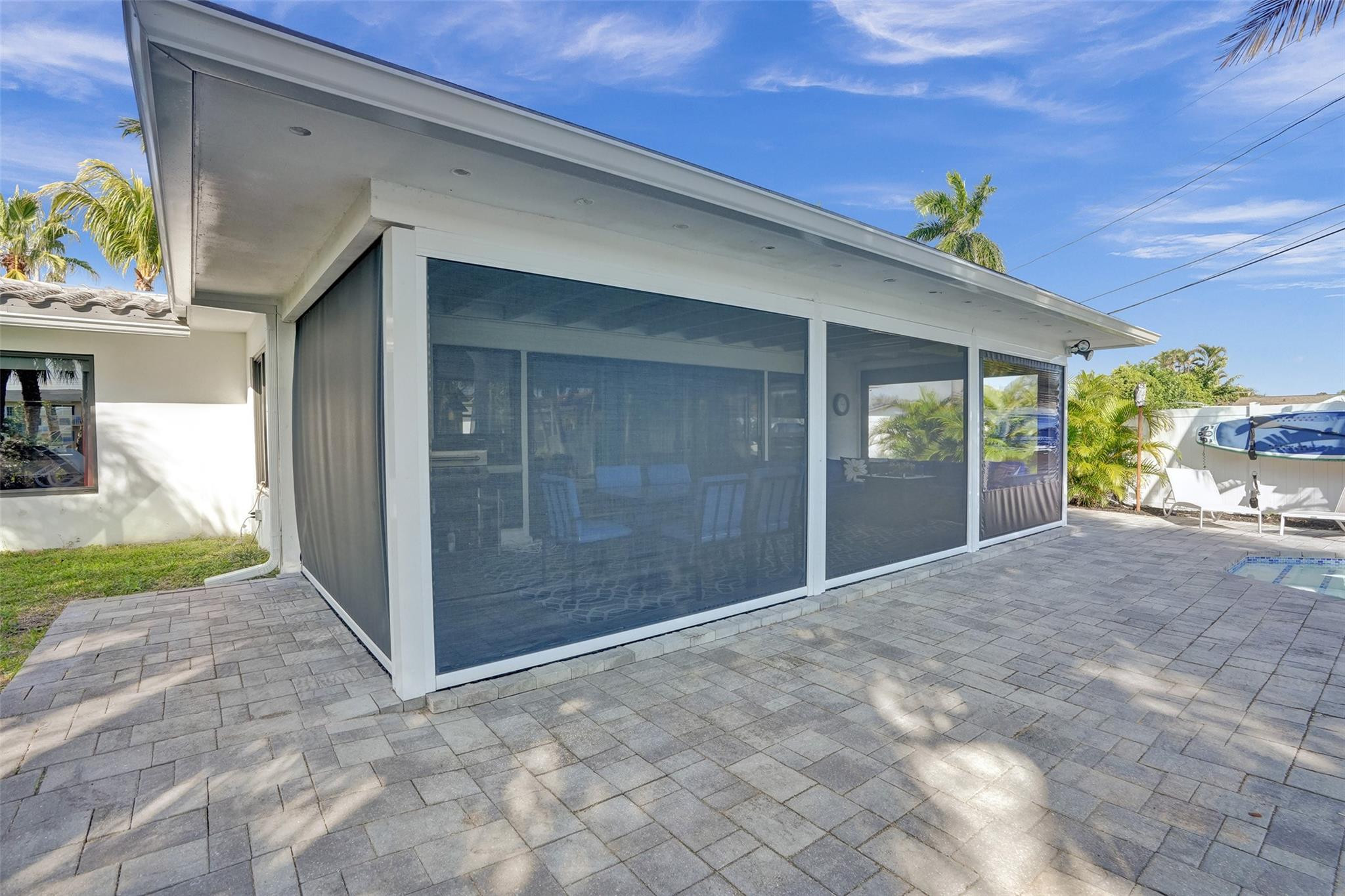 310 SE 13th Ct