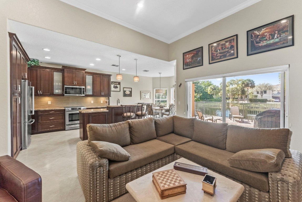 6353 NW 110th Avenue, Parkland