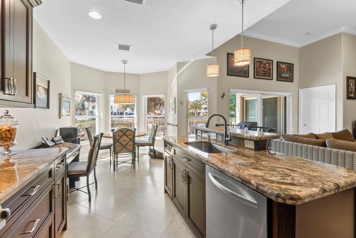 6353 NW 110th Avenue, Parkland