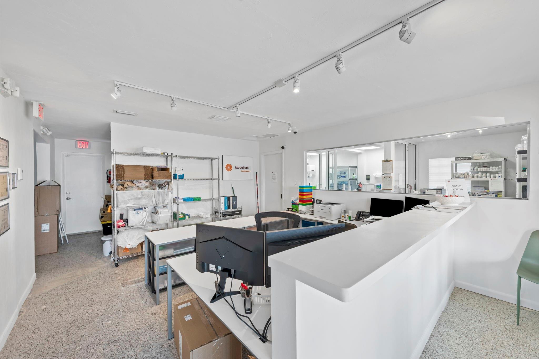 141 E Commercial Boulevard