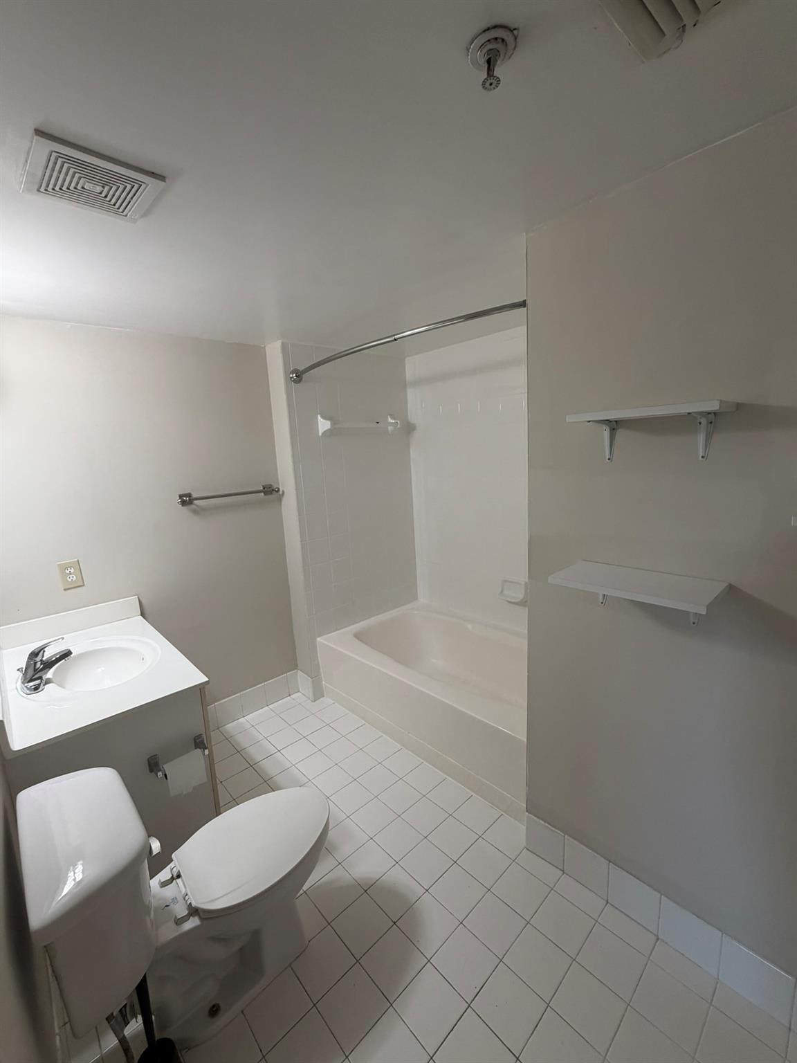 165 NW 96th Te 3306, Pembroke Pines Unit: 3306