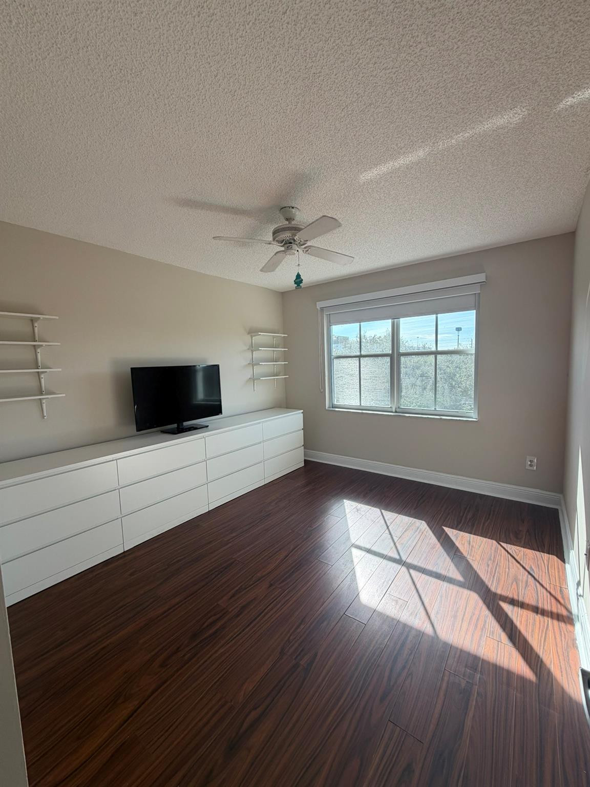 165 NW 96th Te 3306, Pembroke Pines Unit: 3306