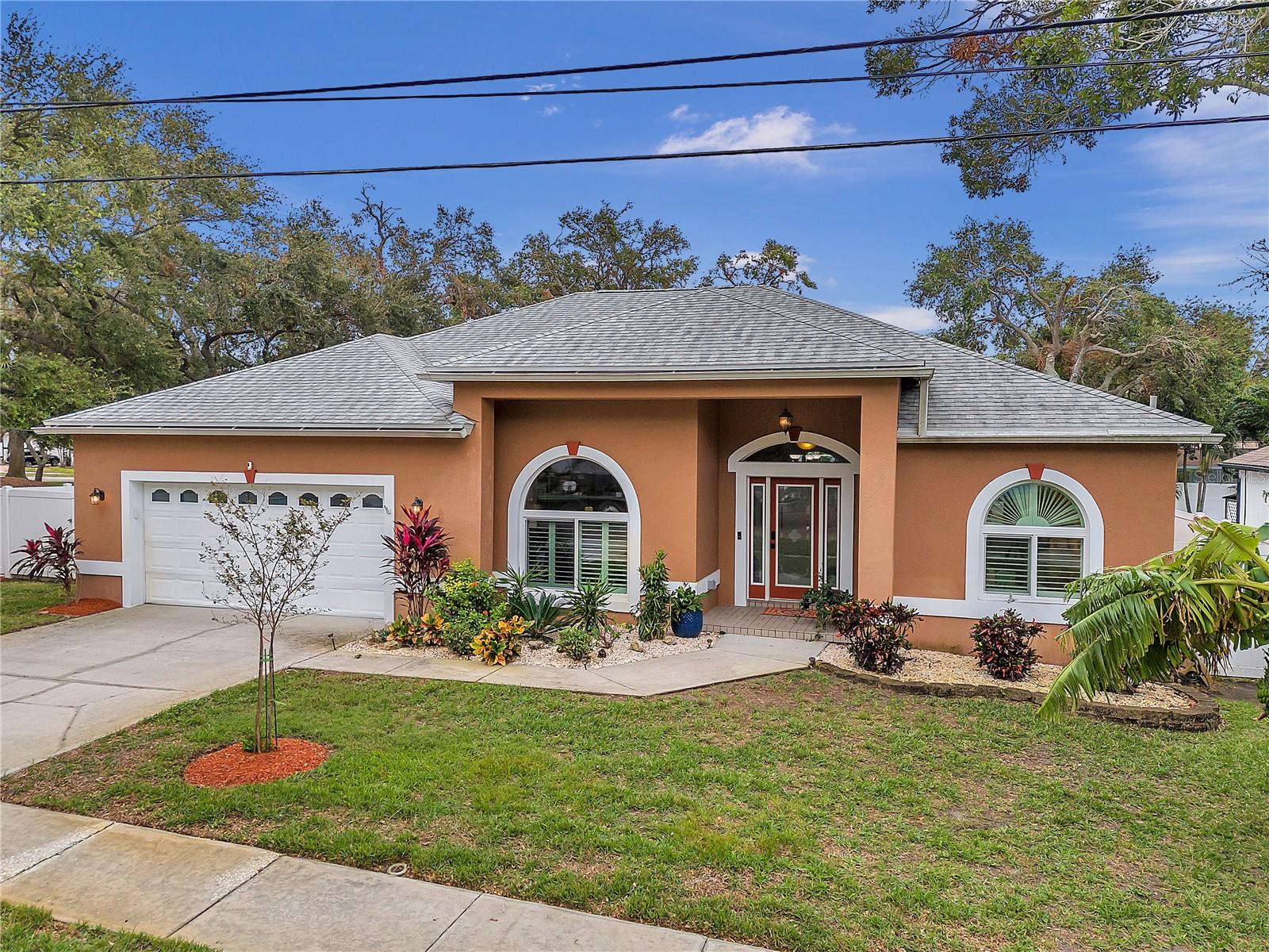 13704 OAK FOREST BLVD S
