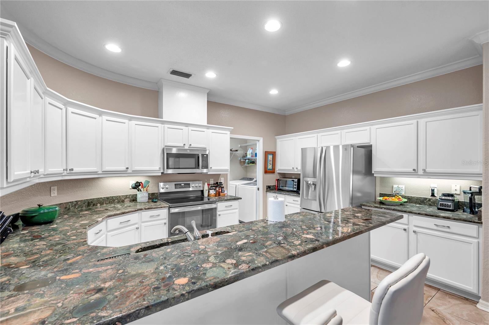 13704 OAK FOREST BLVD S