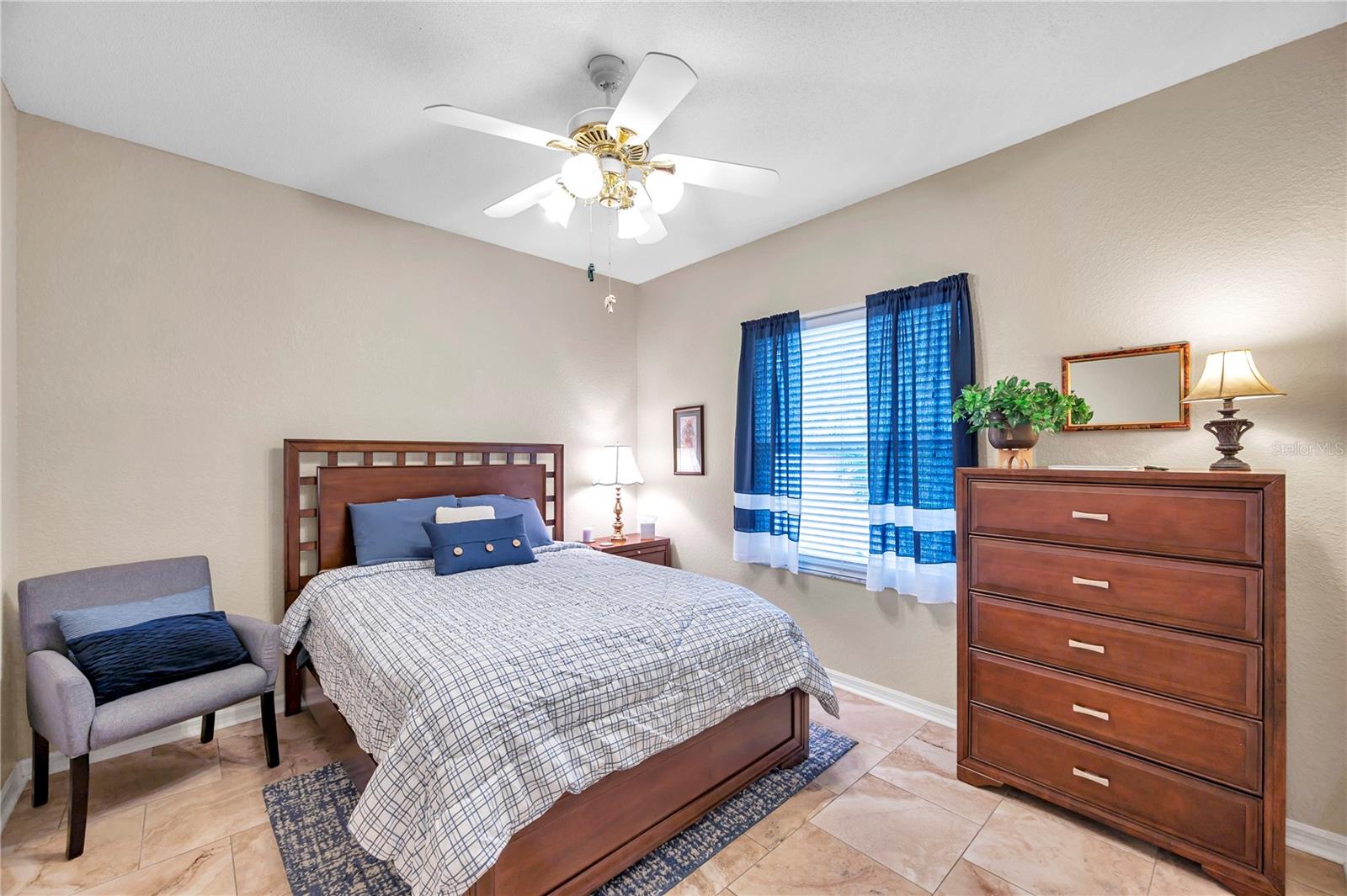 13704 OAK FOREST BLVD S