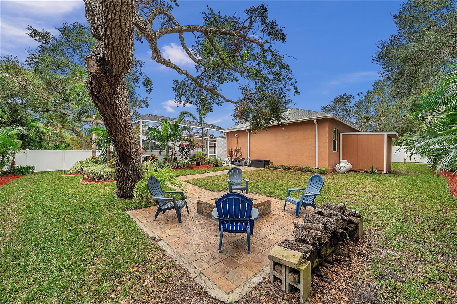 13704 OAK FOREST BLVD S
