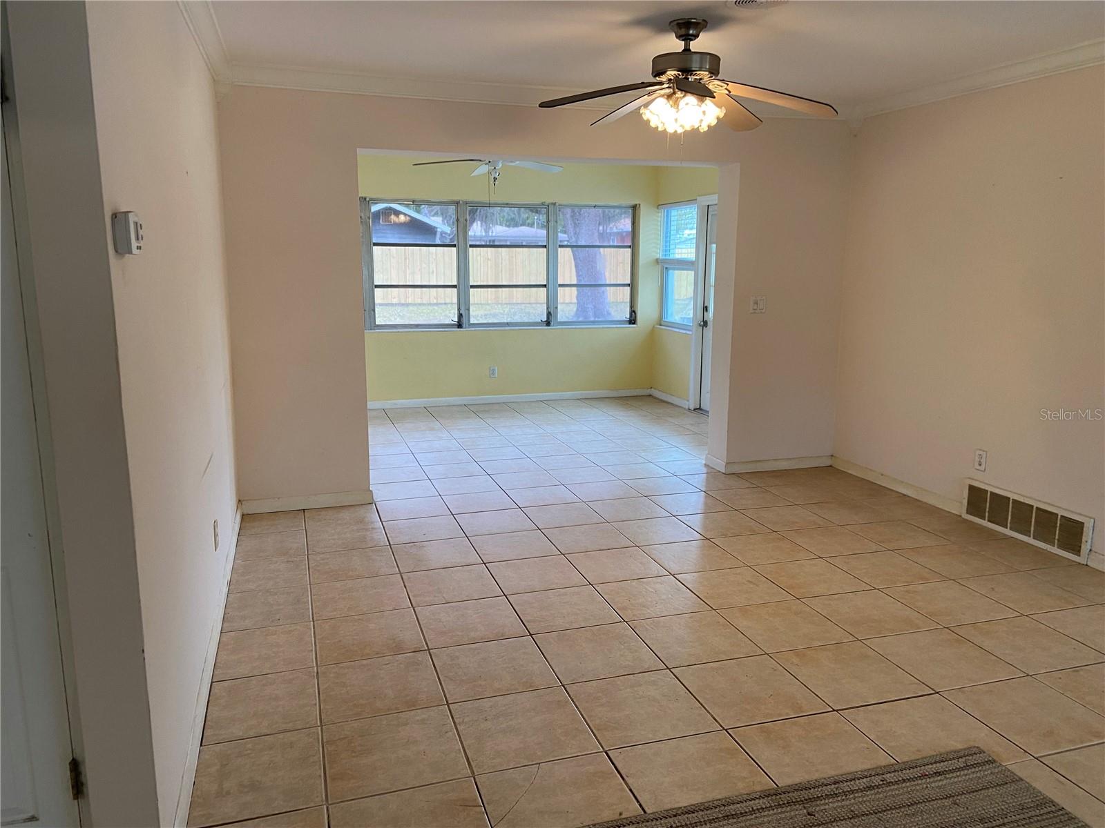 1701 VELMA DR N