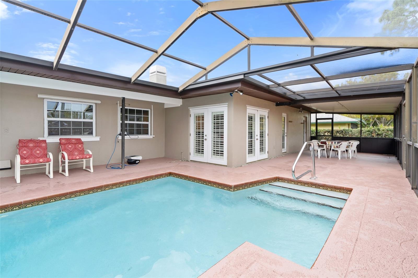 13169 LINDEN PLACE DR