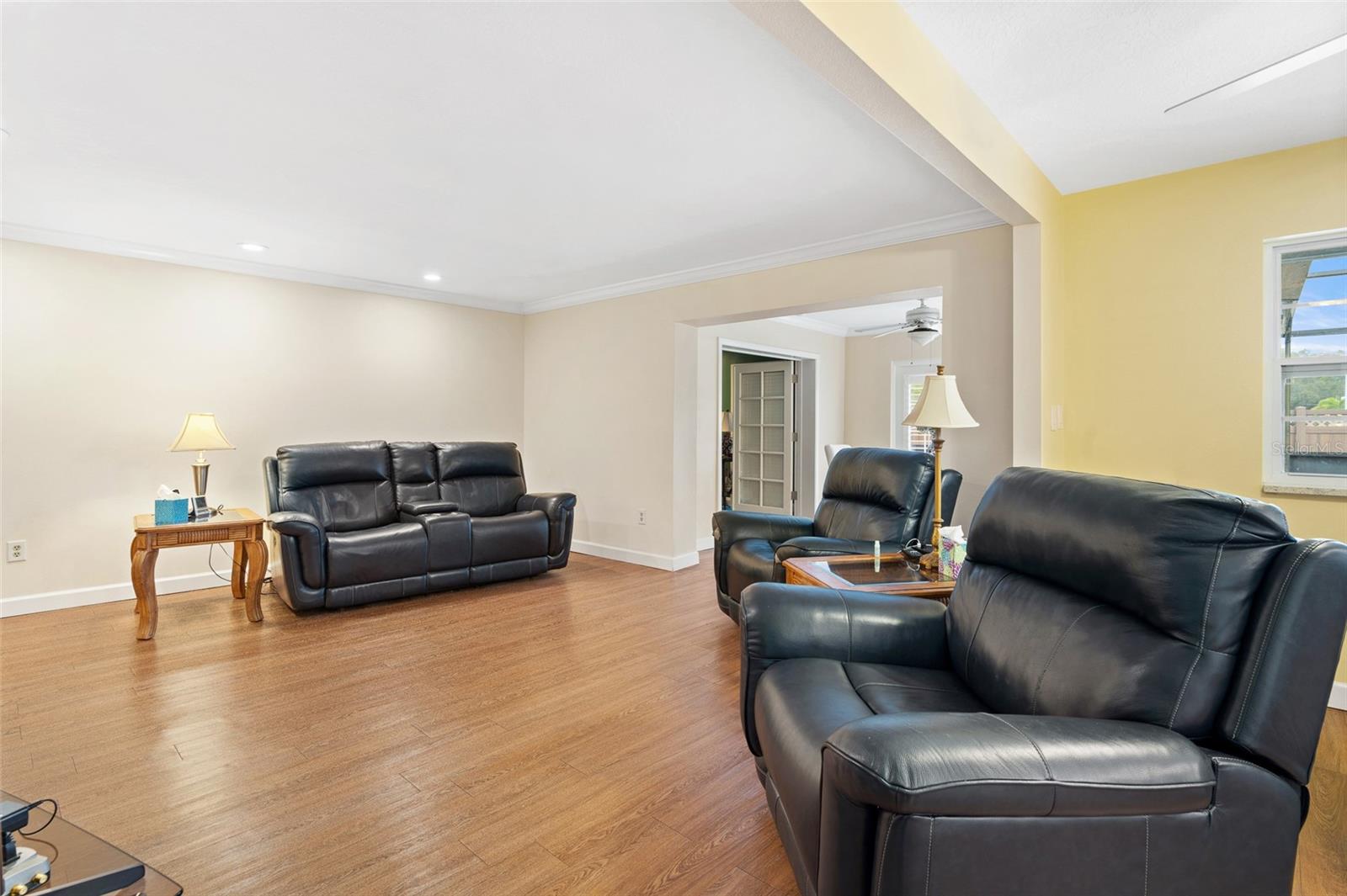 13169 LINDEN PLACE DR