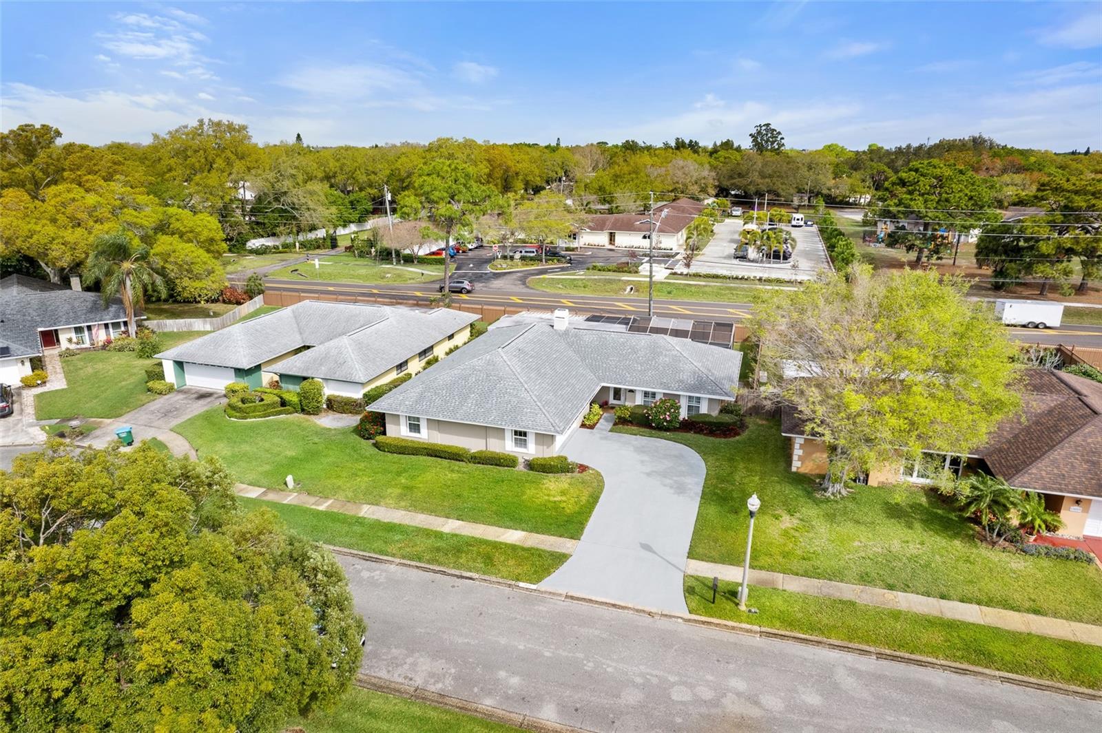 13169 LINDEN PLACE DR