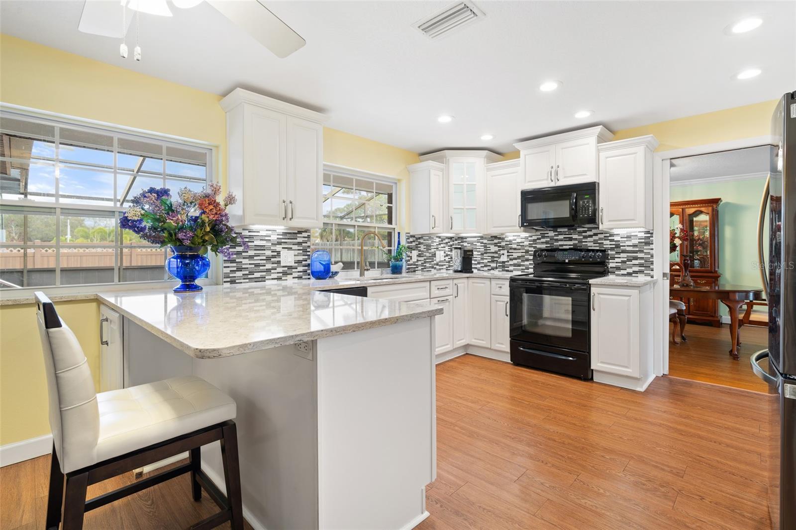 13169 LINDEN PLACE DR