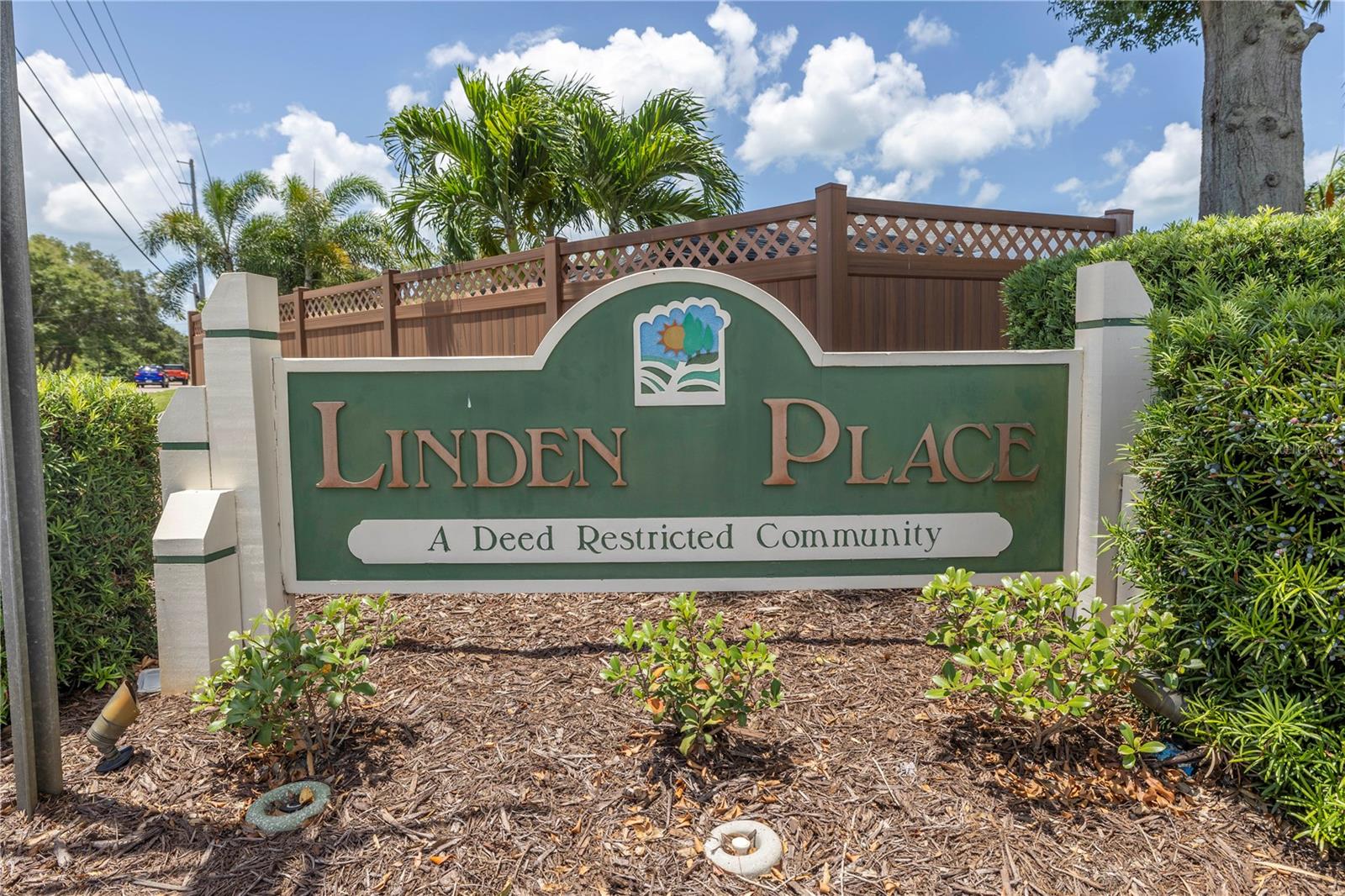 10008 LINDEN PLACE DR