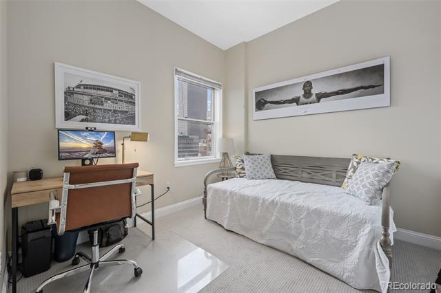 1950 N Logan Street Unit: 911