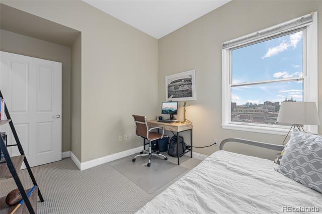 1950 N Logan Street Unit: 911