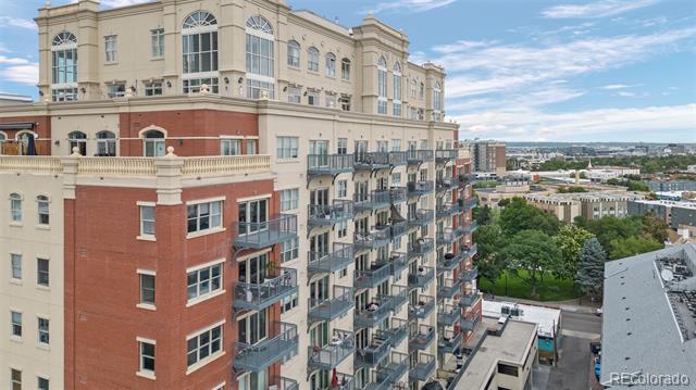 1950 N Logan Street Unit: 911