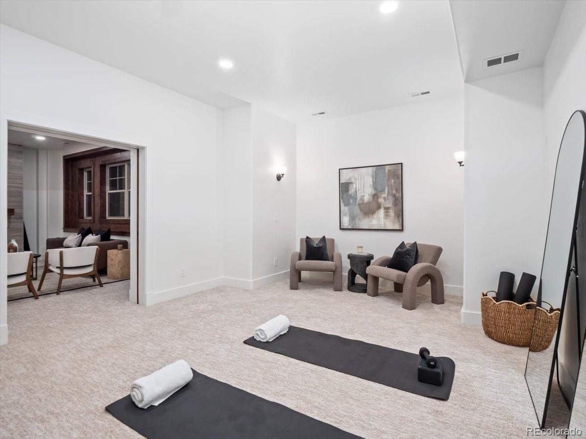 2643 Hawk Point Court