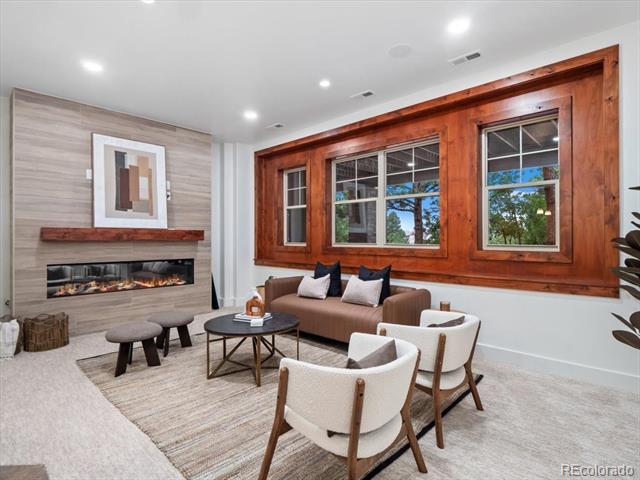 2643 Hawk Point Court
