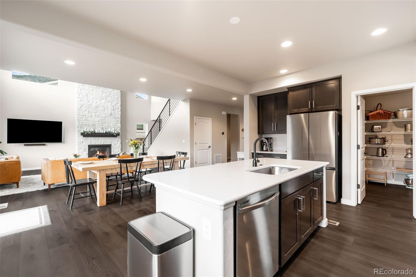 4765 Mesa Top Drive