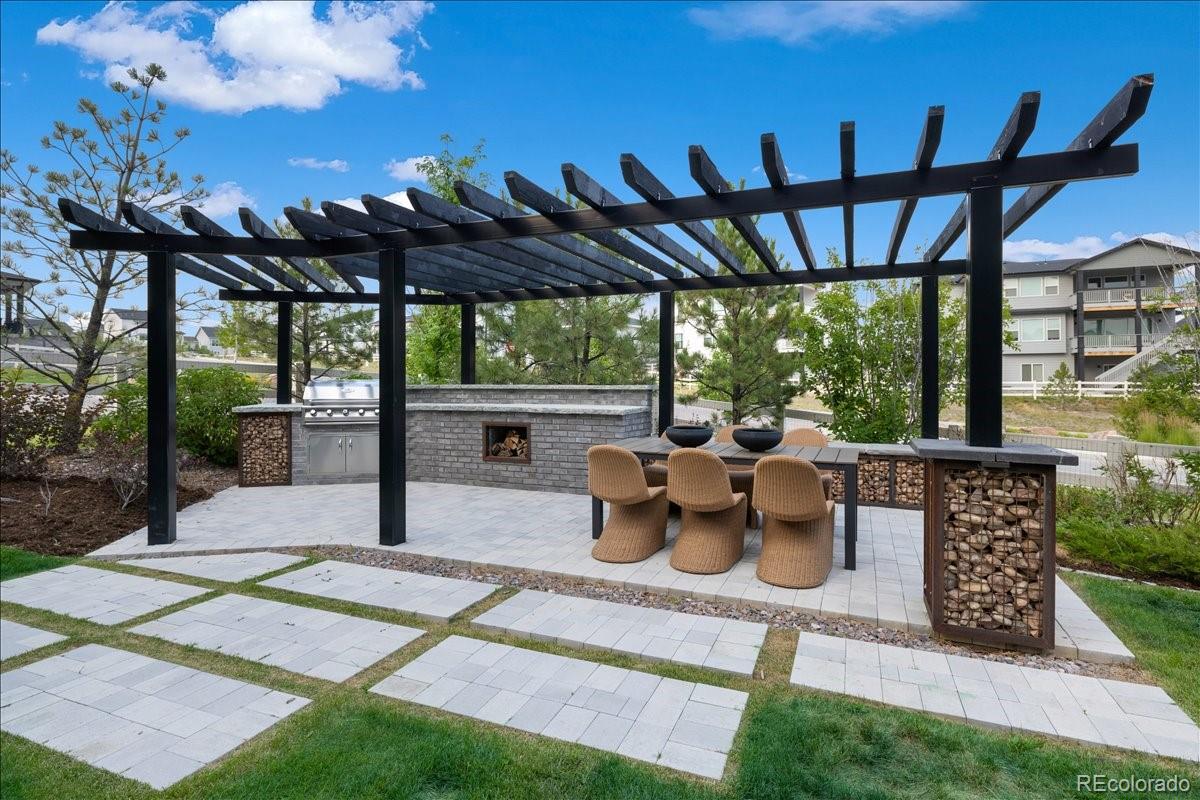 5726 Margarita Point