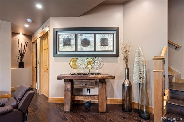 1394 Black Pine Court
