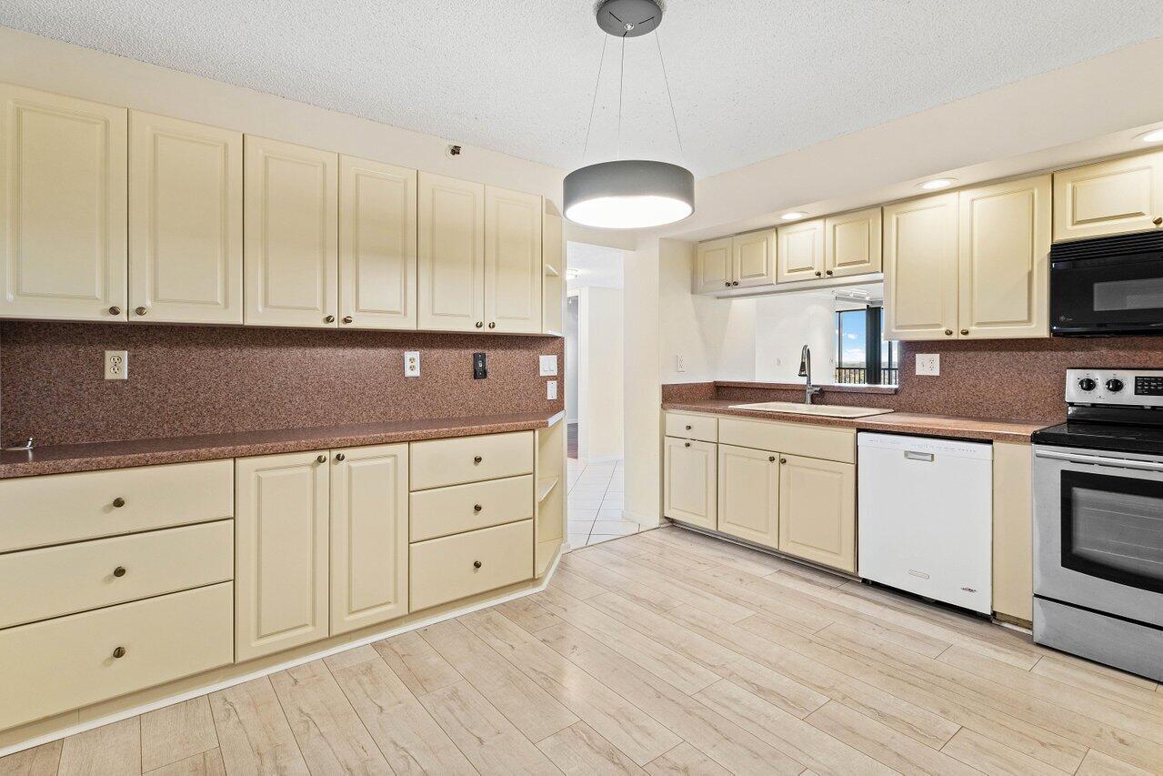 3420 S Ocean Boulevard 15u