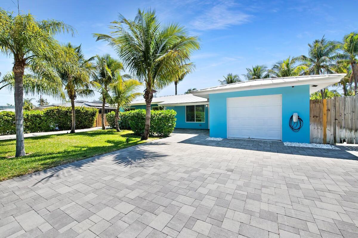486 NE 29th Street