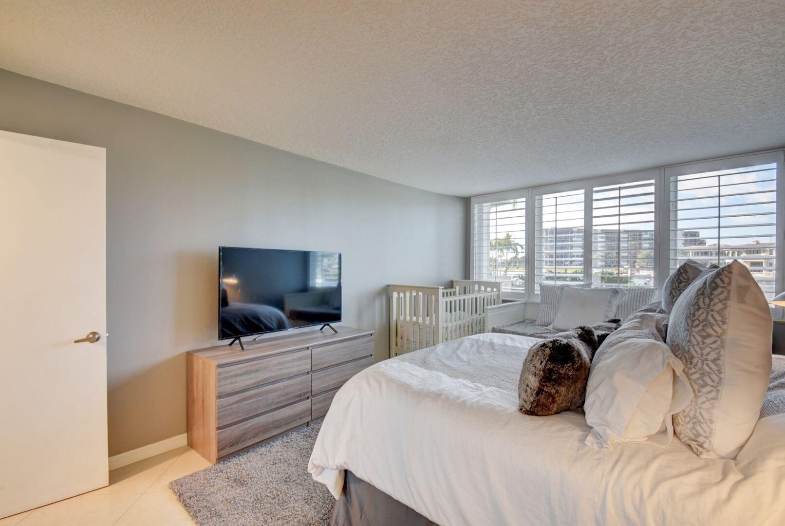 3912 S Ocean Boulevard 111