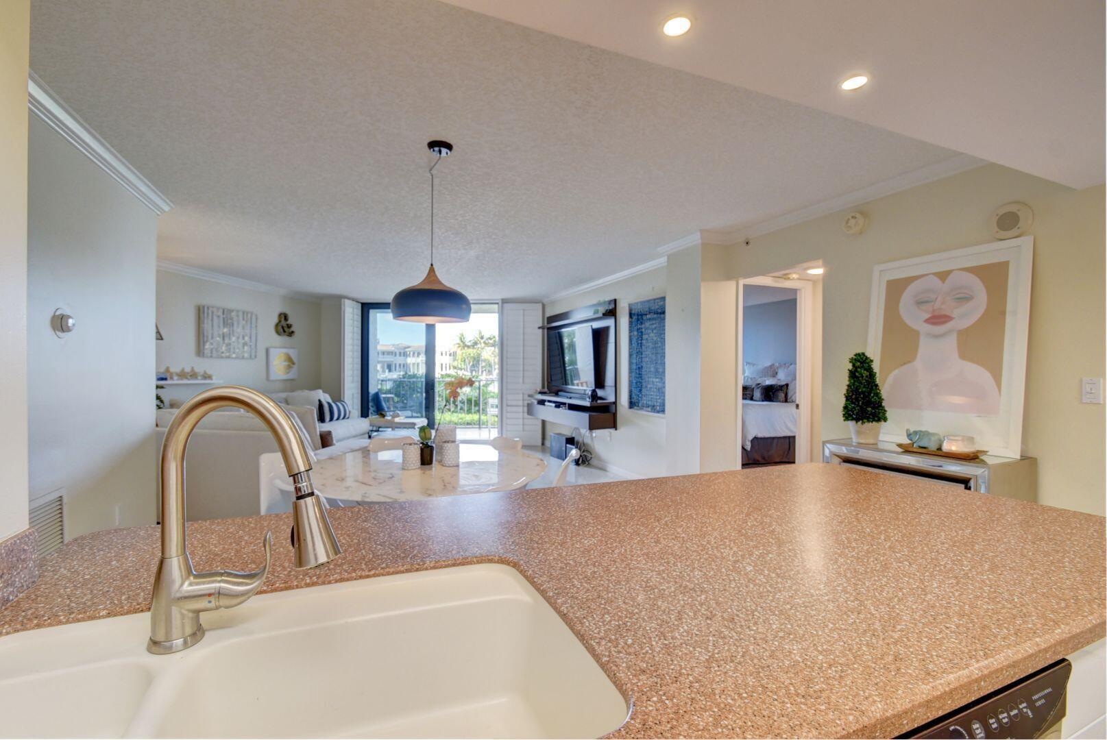 3912 S Ocean Boulevard 111