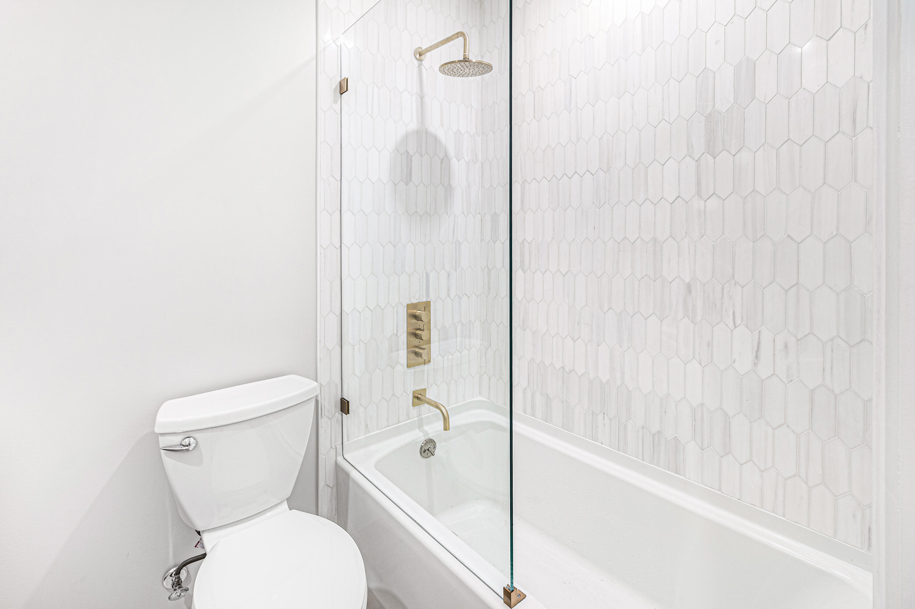 2798 NE 2nd Ave Avenue