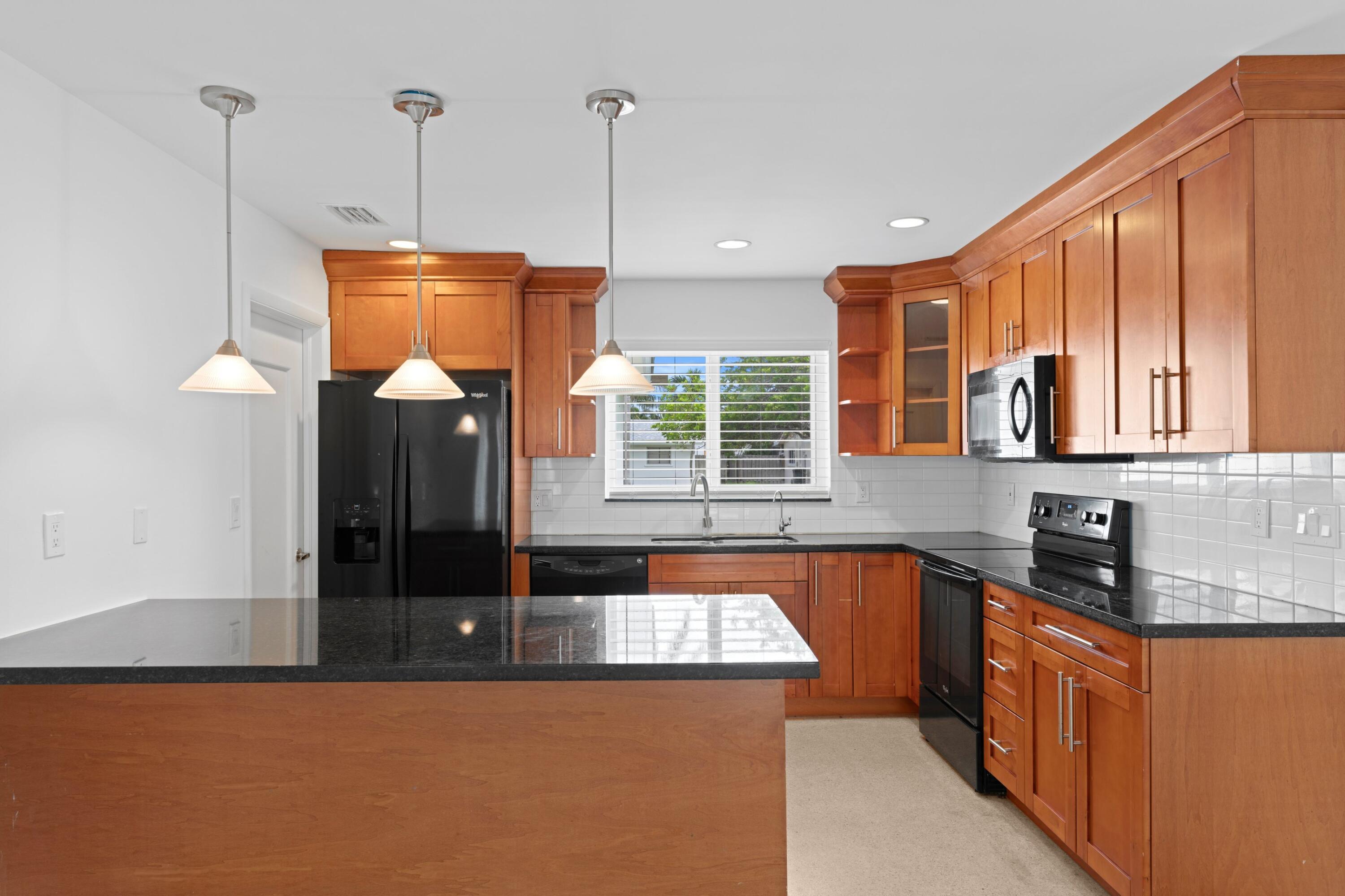 300 NE 24th Street