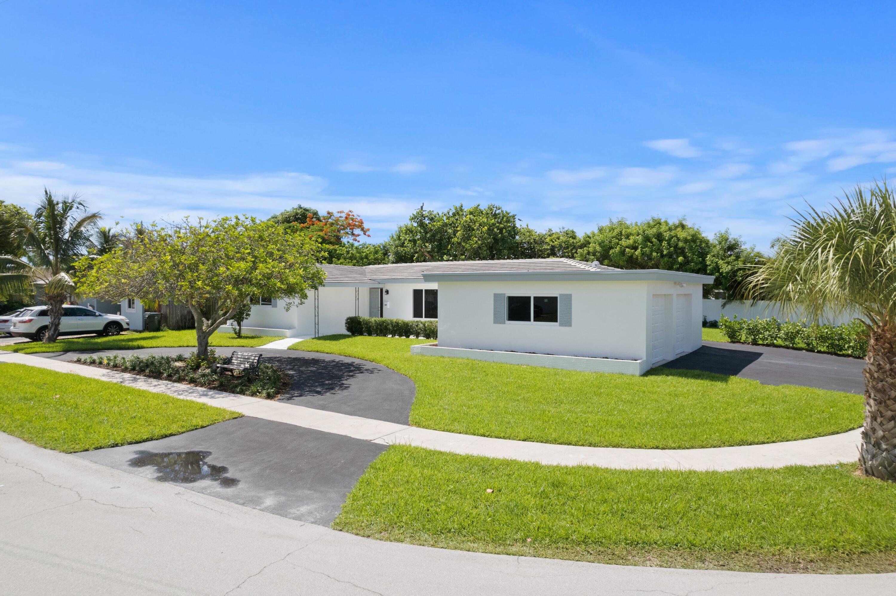 300 NE 24th Street