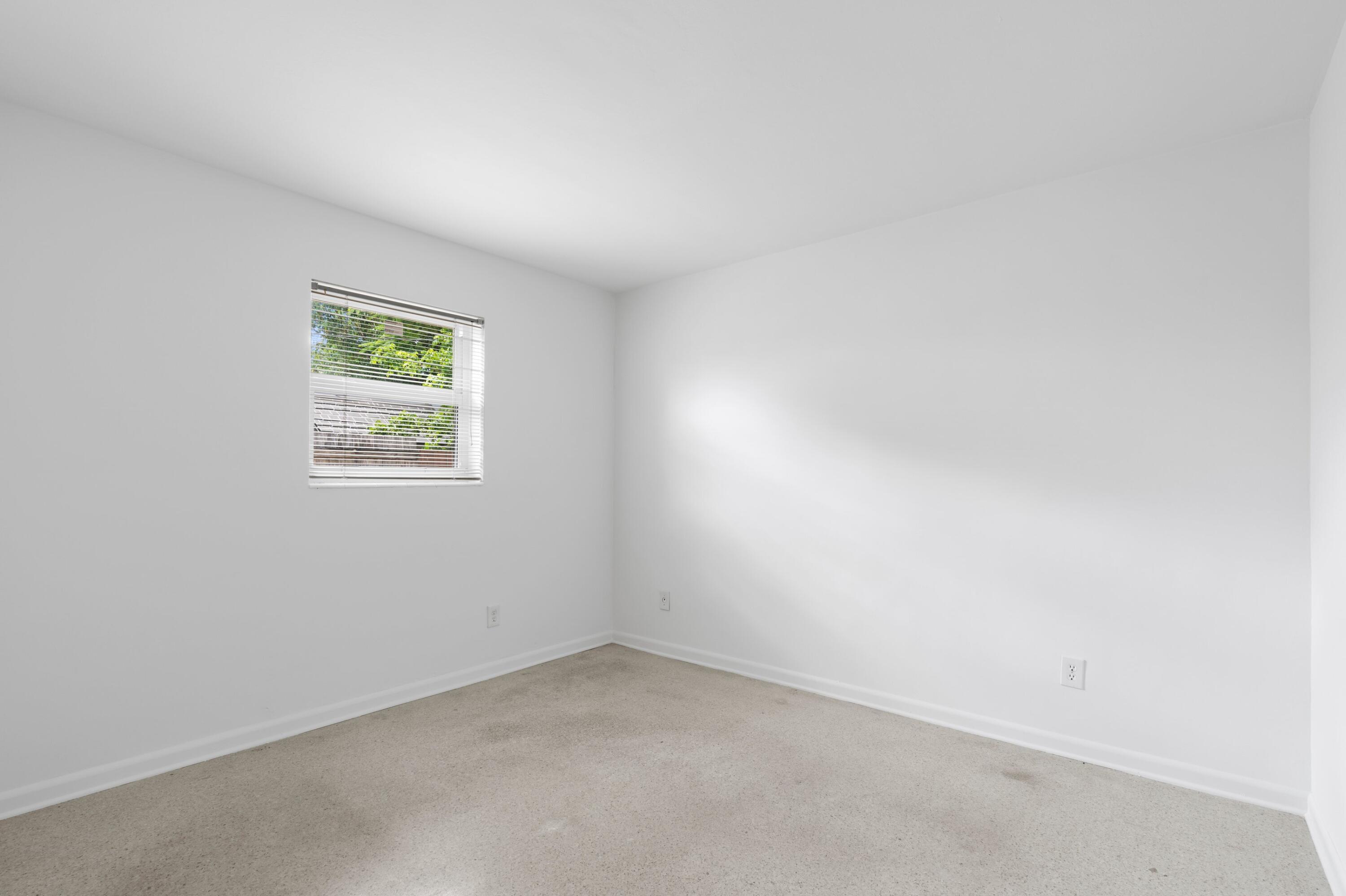 300 NE 24th Street