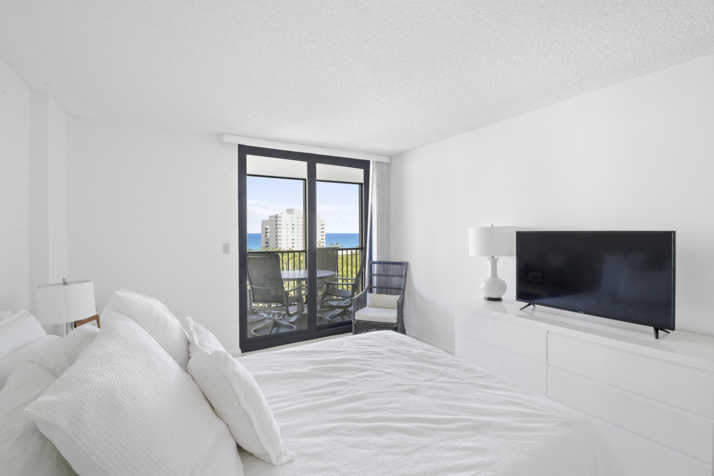 3420 S Ocean Boulevard 9q