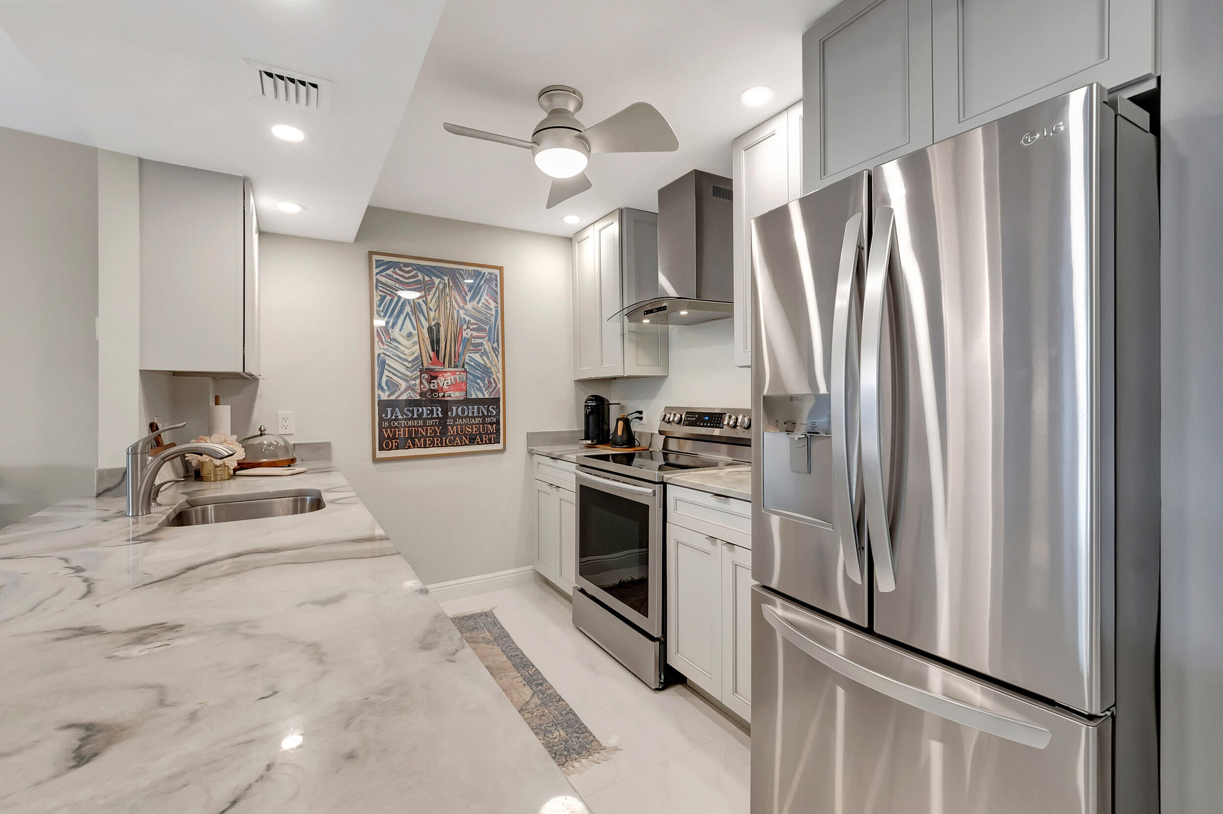 3912 S Ocean Boulevard 212