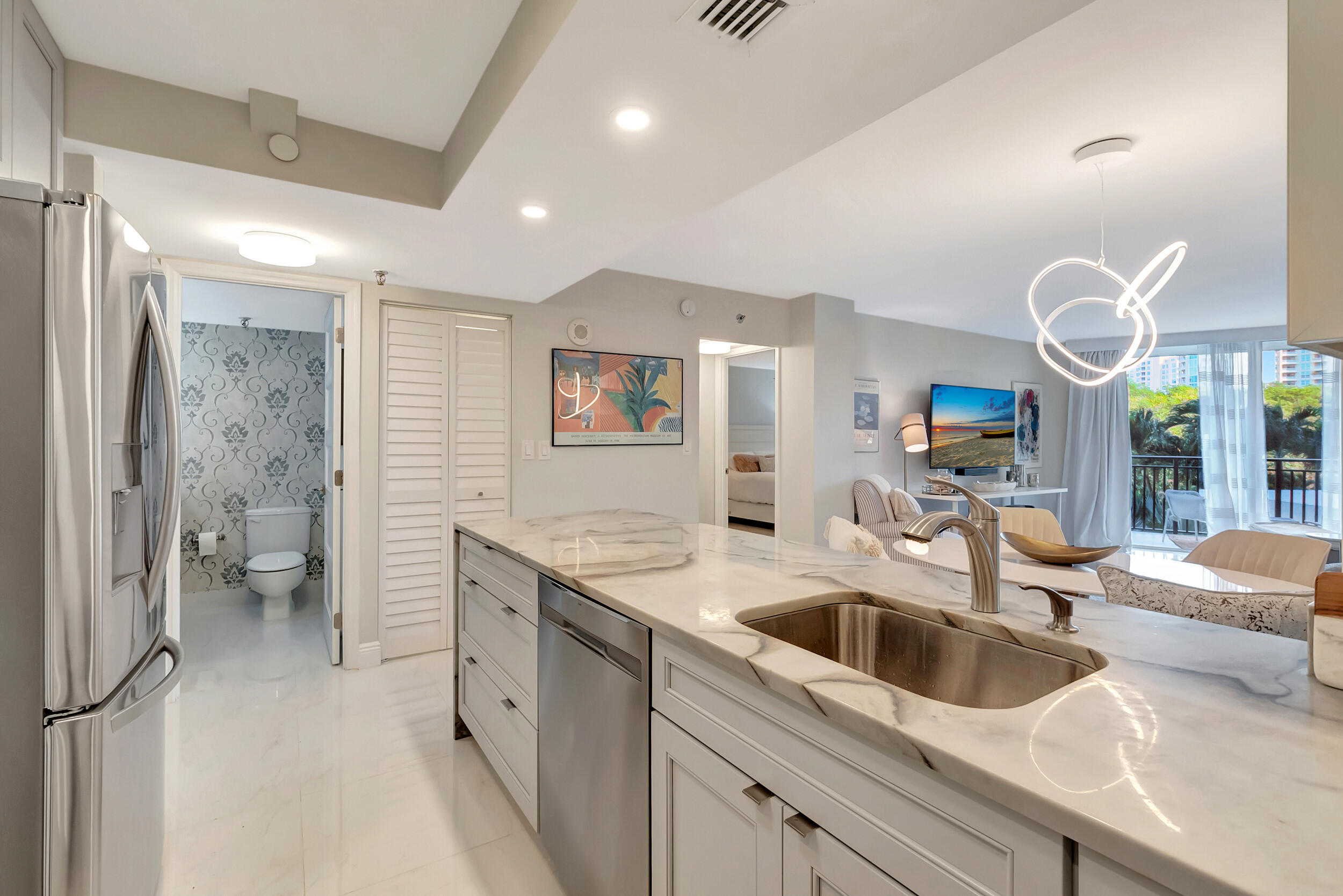3912 S Ocean Boulevard 212