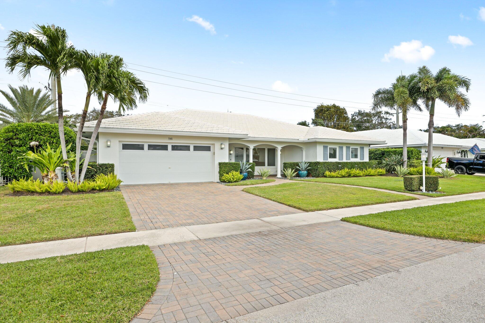 745 Apple Tree Lane