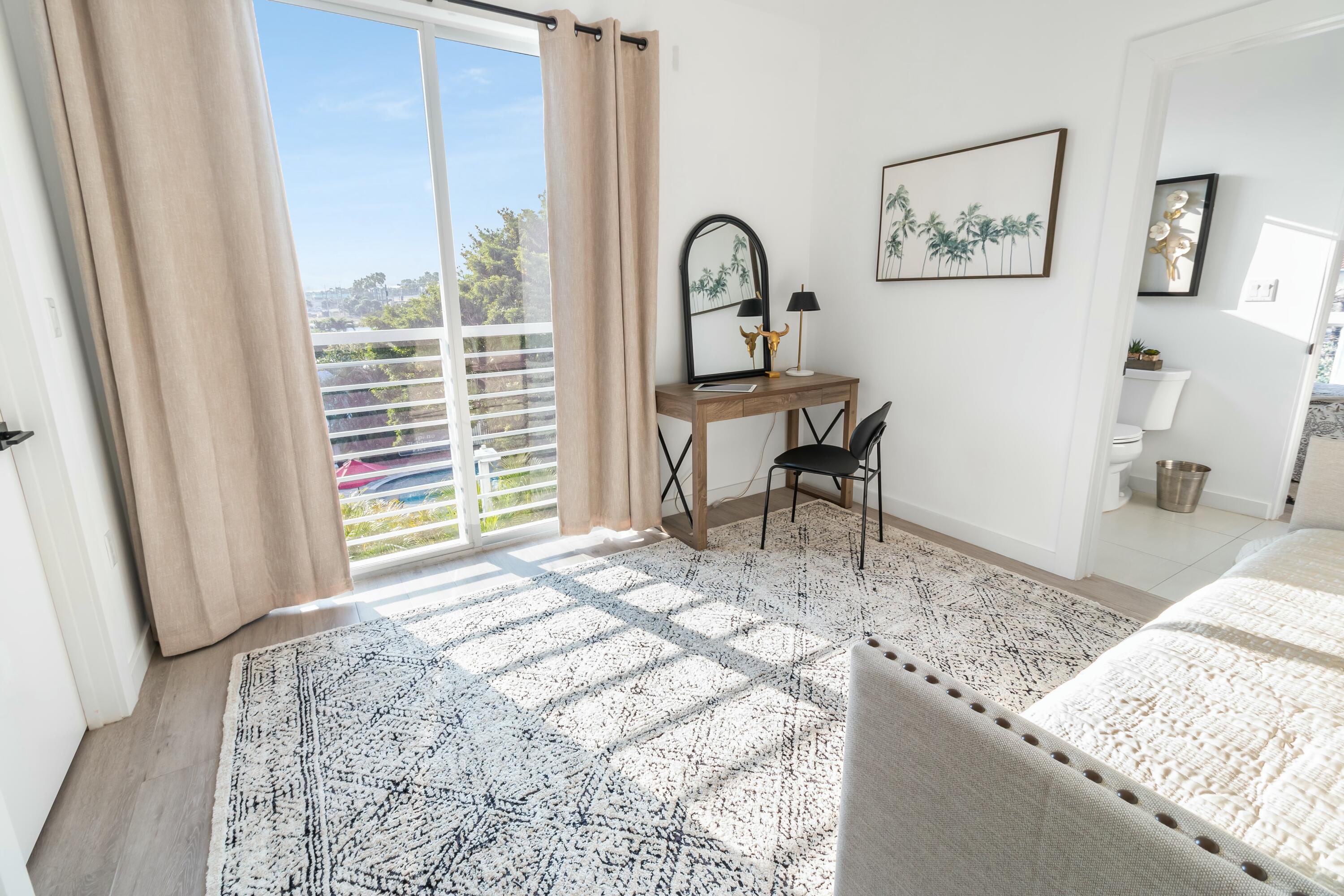 51 SE 19th Avenue 301