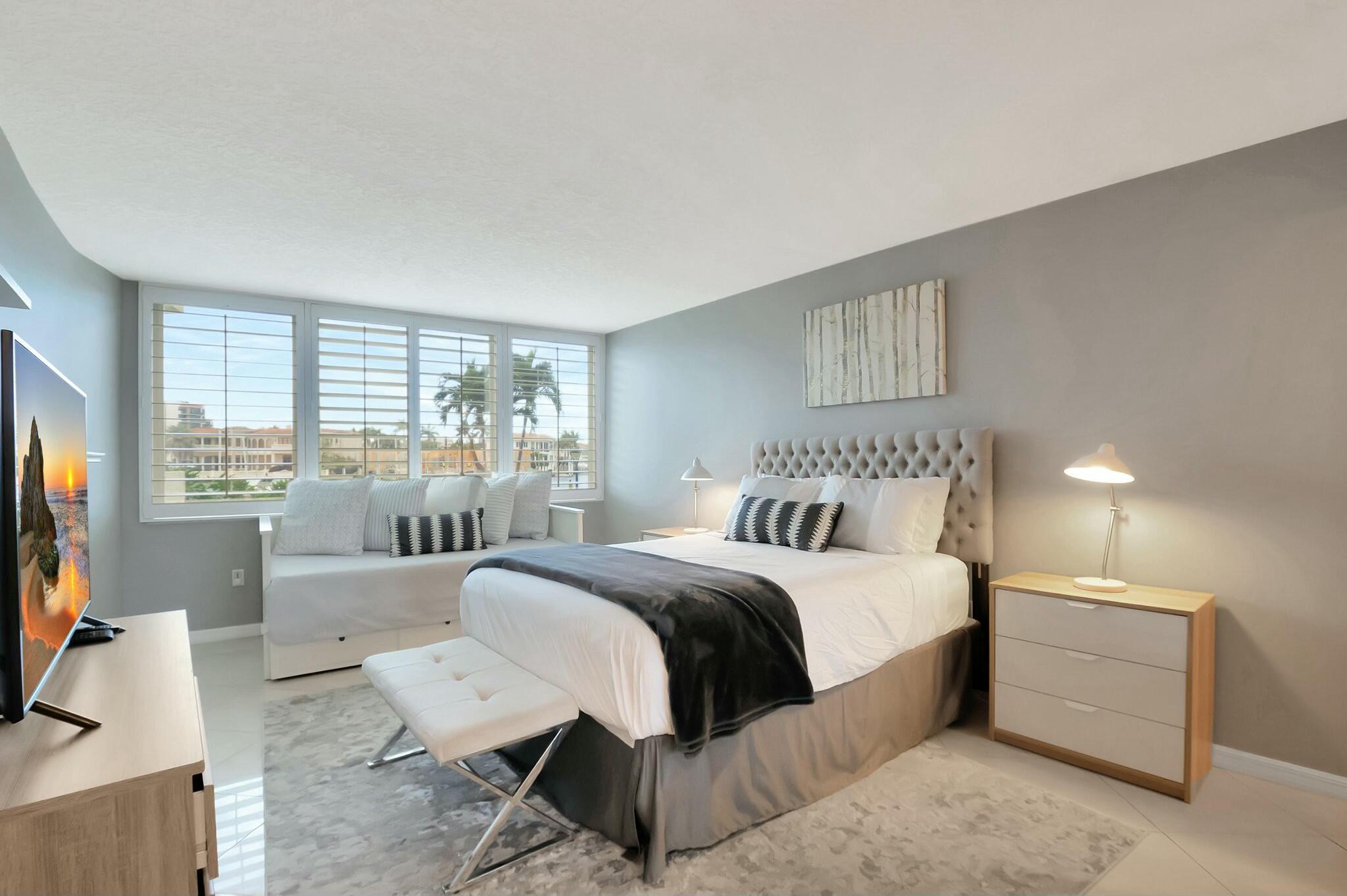 3912 S Ocean Boulevard 111